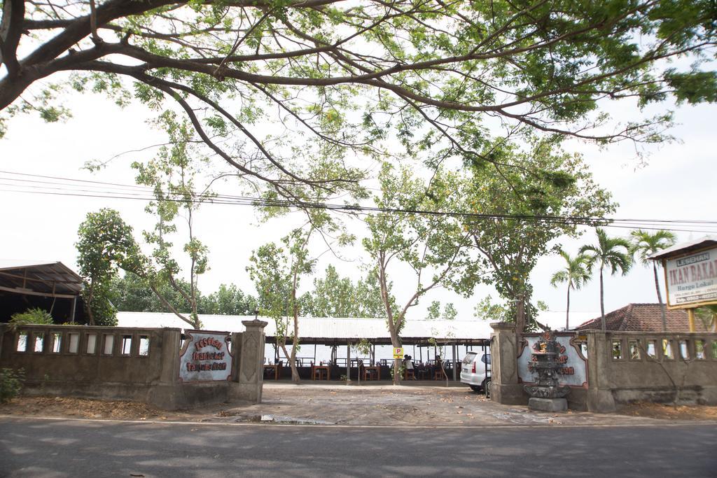 Tanjung Alam Hotel Lovina Esterno foto